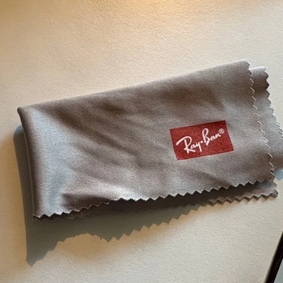 Ray-Ban Lady Burbank Sunglasses - Picture 7 of 9